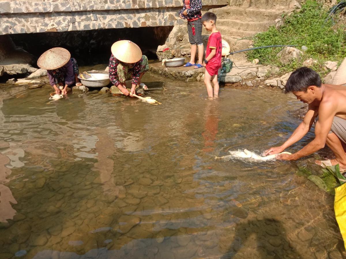 Quang Thuan Ban Gioc Homestay カオバン エクステリア 写真