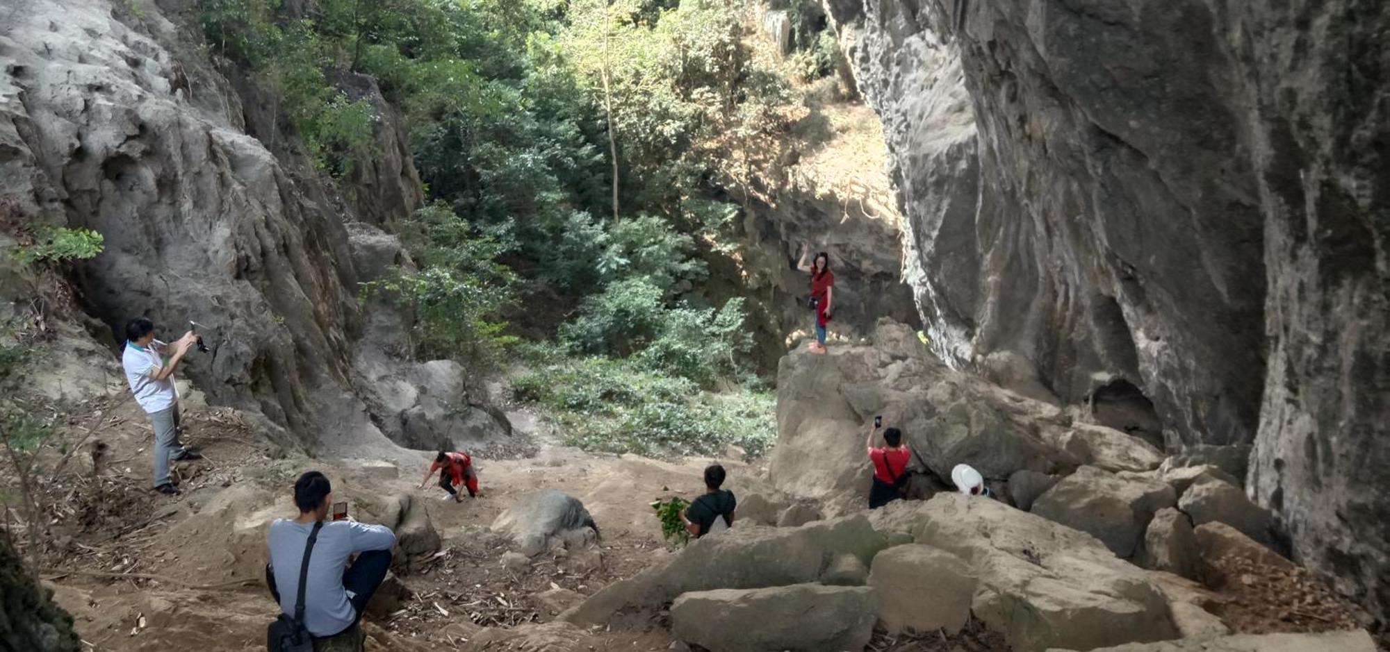 Quang Thuan Ban Gioc Homestay カオバン エクステリア 写真
