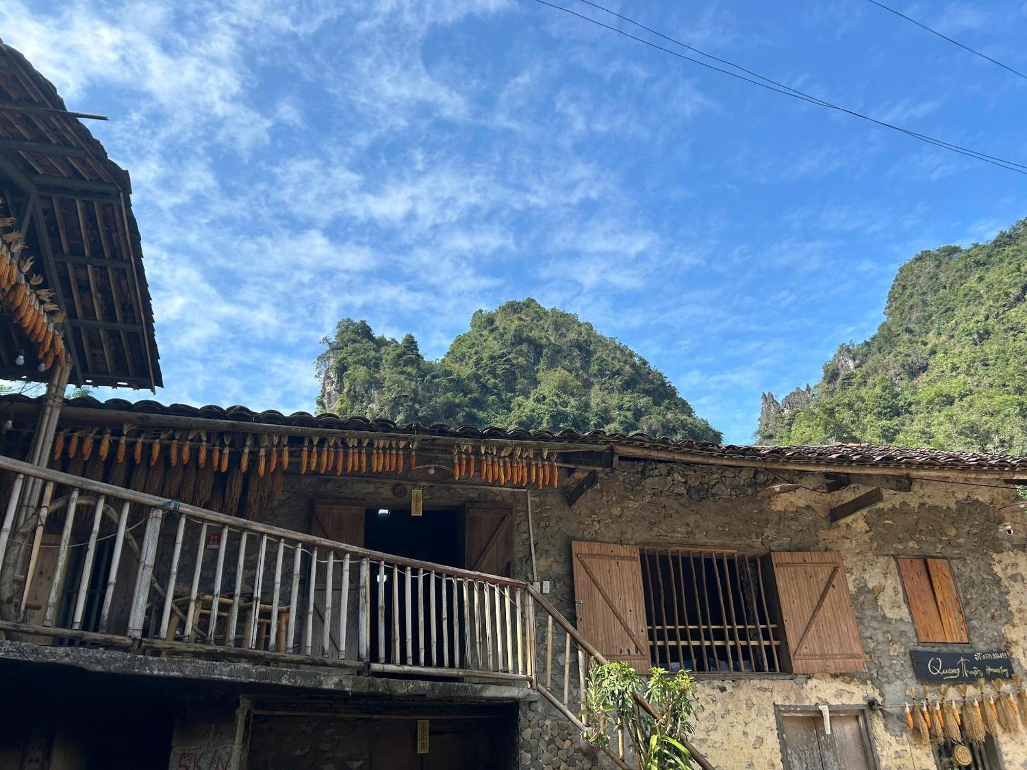 Quang Thuan Ban Gioc Homestay カオバン エクステリア 写真