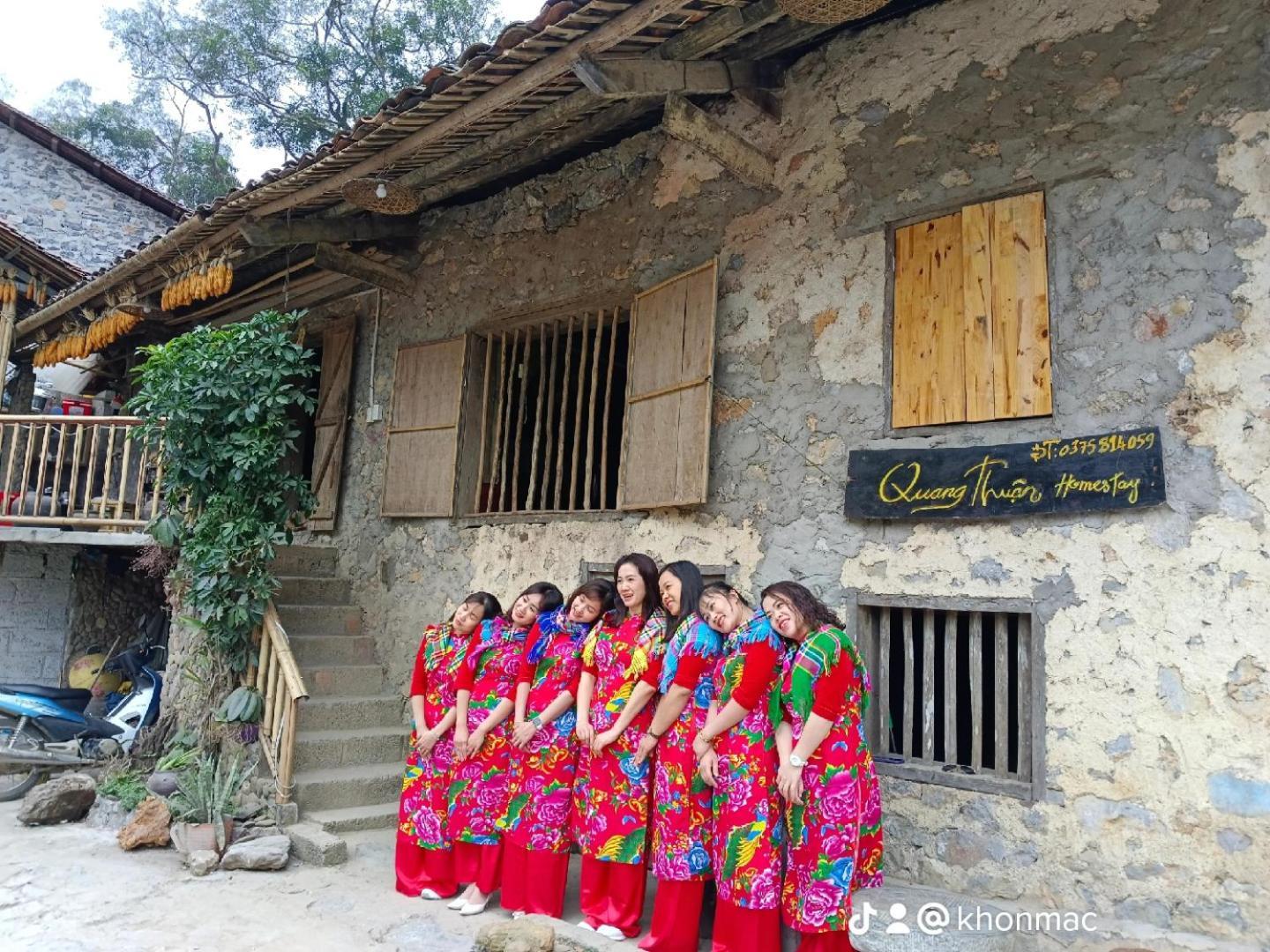 Quang Thuan Ban Gioc Homestay カオバン エクステリア 写真