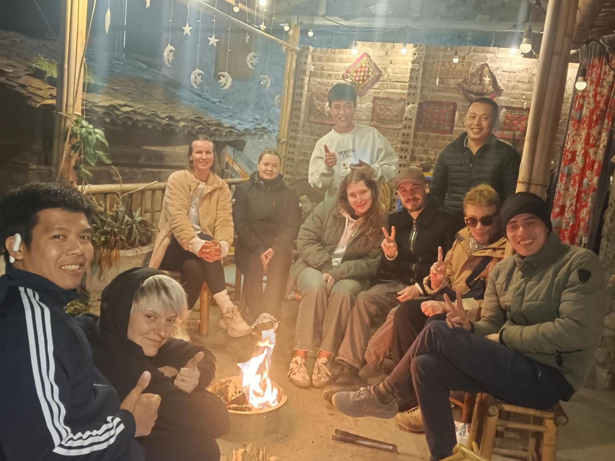 Quang Thuan Ban Gioc Homestay カオバン エクステリア 写真