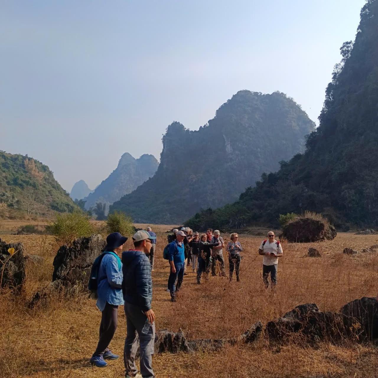 Quang Thuan Ban Gioc Homestay カオバン エクステリア 写真