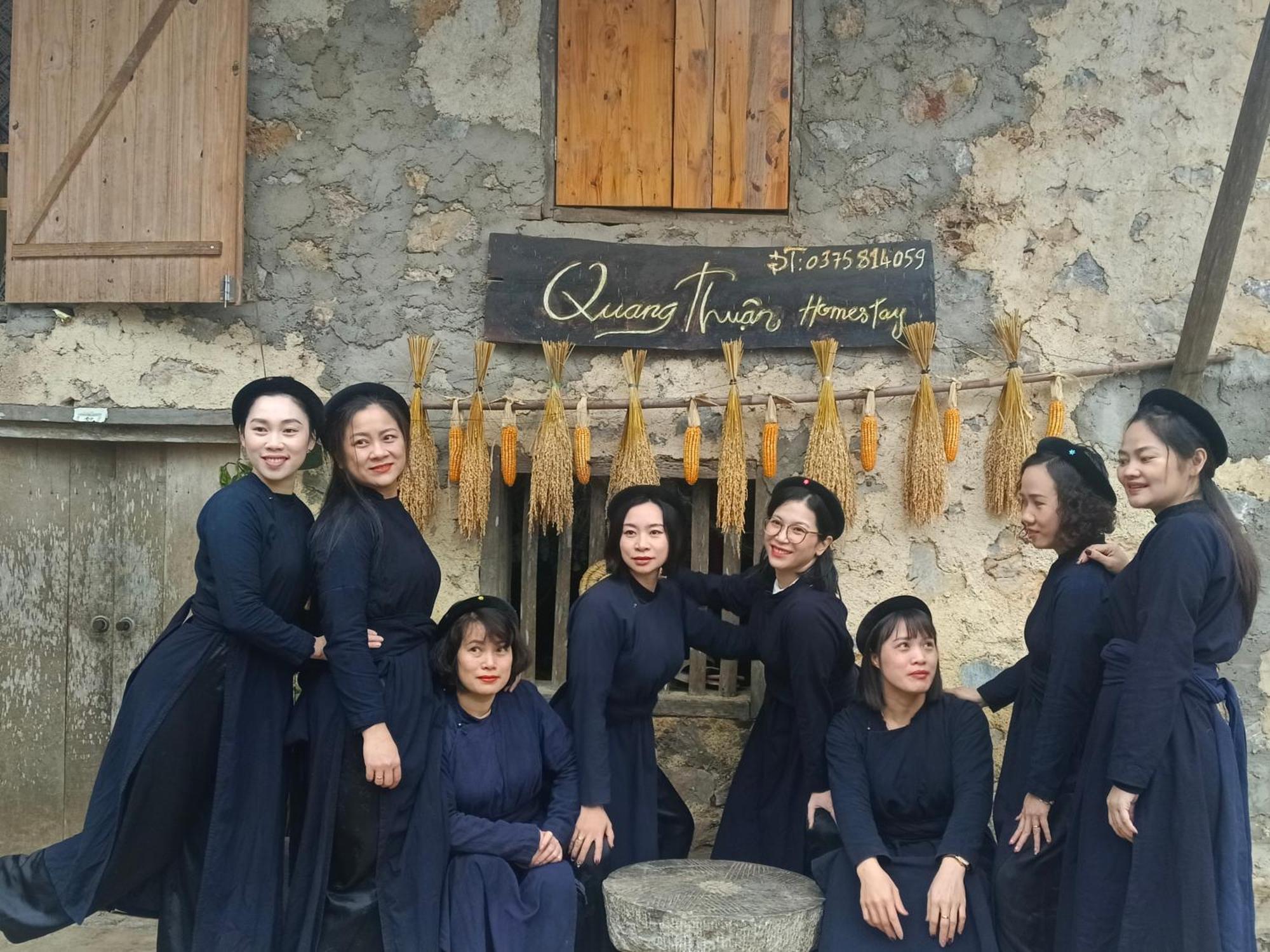 Quang Thuan Ban Gioc Homestay カオバン エクステリア 写真